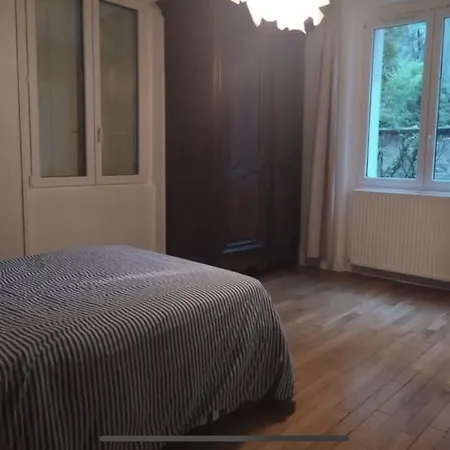 Apartment Appartement Meuble Vue Sur La Tour Eiffel *